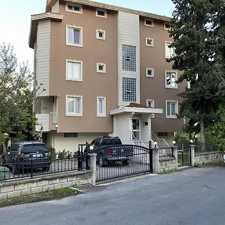 Sera Apart 1
